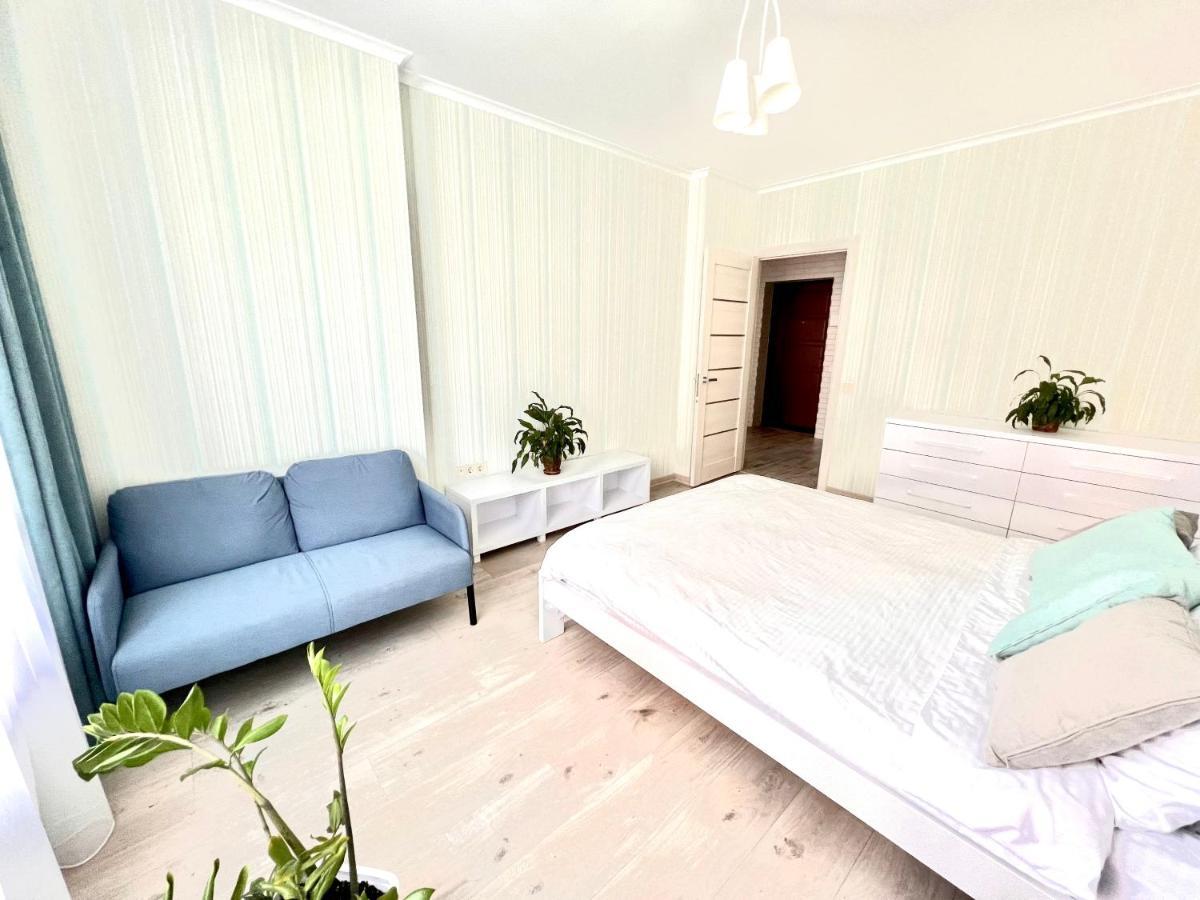 Osapart Cozy Apartment In A Complex Semycvit Lviv Exterior photo